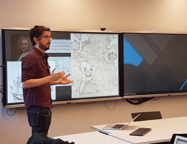 Me, doing a presentation on the political of planetary knowledge.